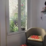 19 Cosy * Παρίσι